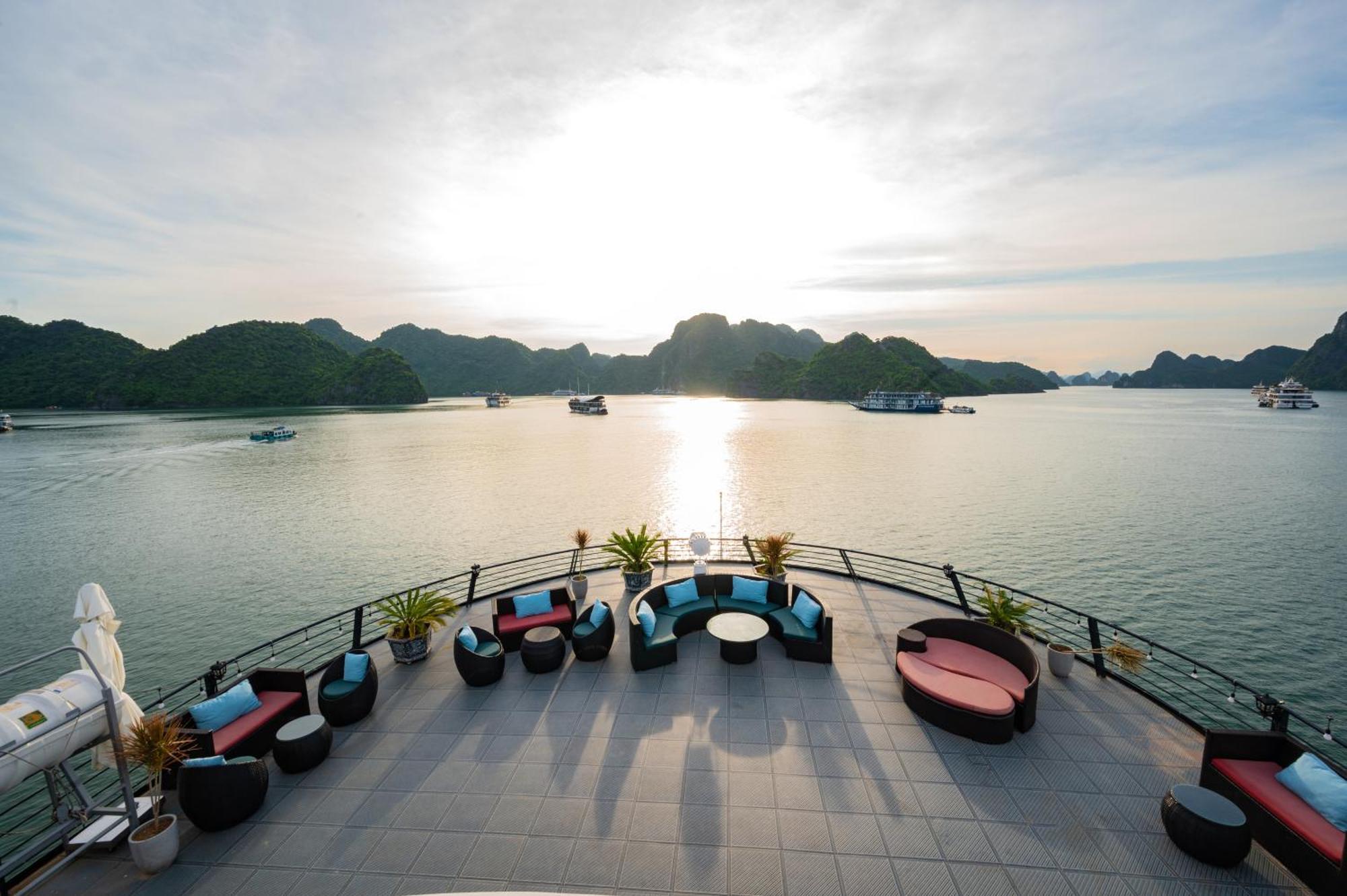 Velar Of The Sea Ha Long Exterior foto